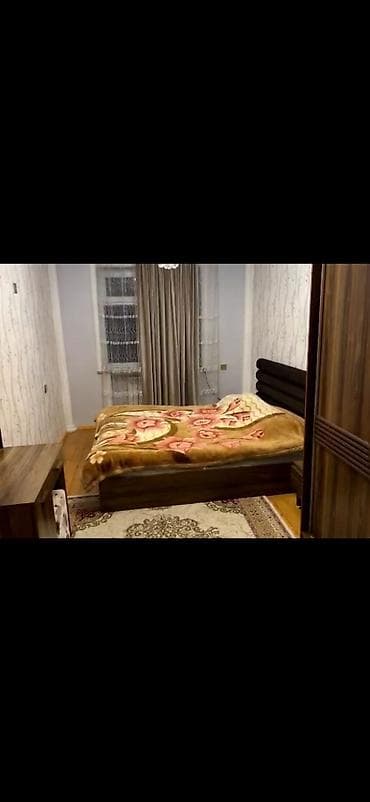 kredit var: Gəncə şəhərində Beynəlxalq xəstəxananın yaxınlığında 8 mərtəbəli — 7