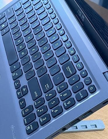 hp 15: Model: Asus Vivobook 15 CPU: intel Core i5-1135G7 Ekran: 15.6" Full HD — 2