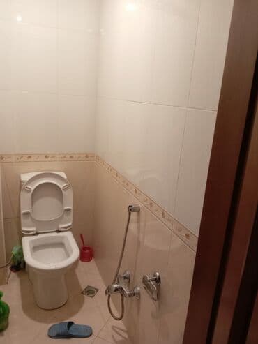 VAZ (LADA): Bakı, 8-ci kilometr, 3 otaqlı, Köhnə tikili, m. Neftçilər, 47 kv. m — 3