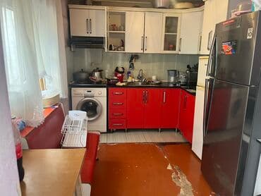 birmərtəbəli evlər per page 40: Salam. Ev öz adımadır sənədlər qaydasındadır 3 otaqdır. 2 otaq 1 qonaq — 2