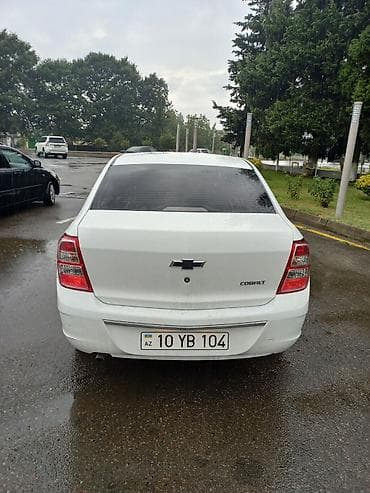 vaz 2107 salon: Chevrolet Cobalt, ağ rəng, sedan kuzov. Texniki xüsusiyyətlər və — 4