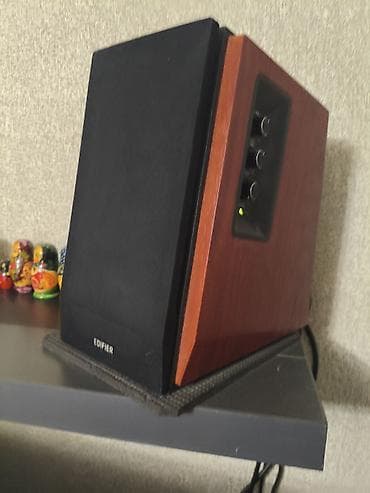 gizli balaca kamera: Edifier R1700BT — это активная 2.0 обеспечивающая чистый звук — 2