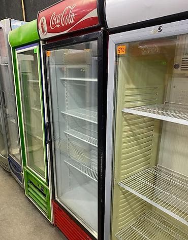 Ticarət vitrin soyuducusu – şüşə qapılı, dik tip. Xüsusiyyətlər: -