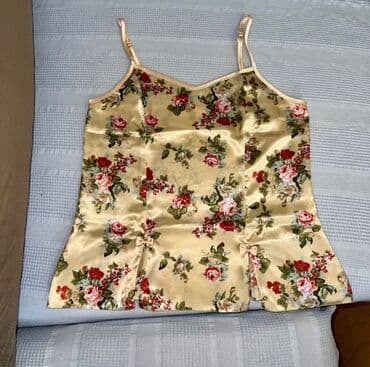 qeseng pubg adlari: Kofta və xalat birlikdə. Yenidir. Atlas materialı var — 2