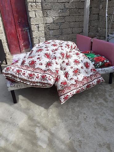 Kravat taza 
1 nafarlik kravat 50 manat
Yun döşak 30 manat