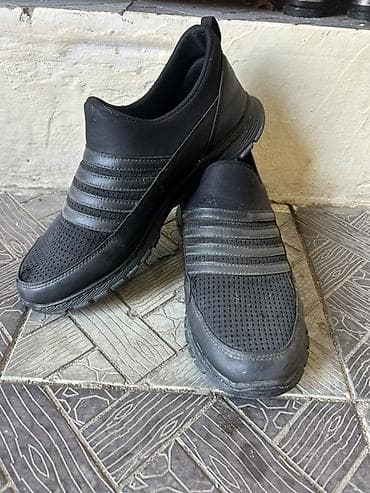 krosofka: Qara rəngdə kişi slip-on idman ayaqqabısı - Model: slip-on (bağsız) — 2