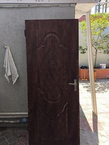list dəmir: İşlənmiş Giriş qapısı 80x200 sm Petlə ilə, Zəmanətsiz, Ünvandan götürmə — 1