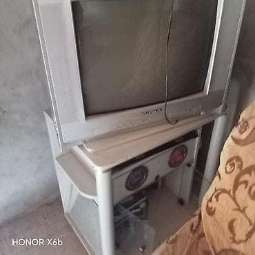 Supra CRT televizor + TV stendi - Marka/model: Supra, “Multi System” lalafo.az -da Supra CRT televizor + TV stendi - Marka/model: Supra, “Multi System”