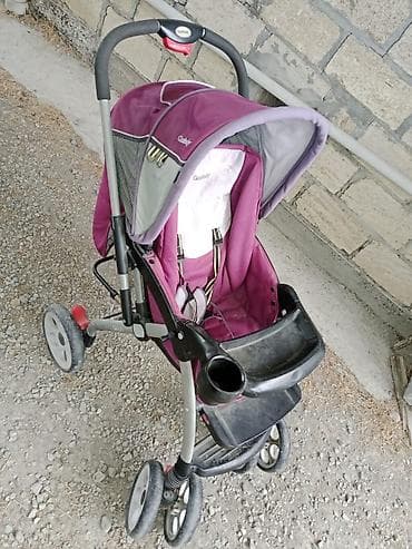 Klassik gəzinti arabası