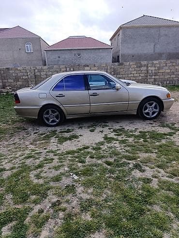 ford mustang 1967 satilir: Mercedes-Benz C-Class: 2.3 l | 1998 il Sedan — 3