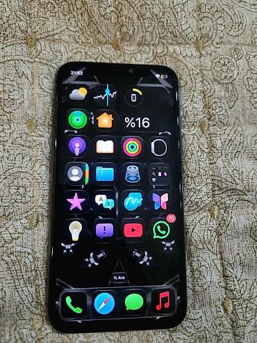 IPhone 11 Pro, Matte Midnight Green, Simsiz şarj — 1