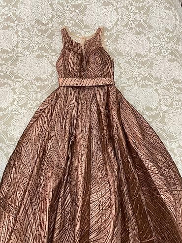 200 azn 1 defe geyilib 34-36 olcu lalafo.az -da 200 azn 1 defe geyilib 34-36 olcu