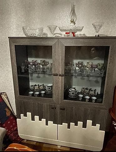 gənc mebel dəstləri: Ele vezzıyete 1ildi nece alinib icinde iwıgda yanır gıymet satılır — 1