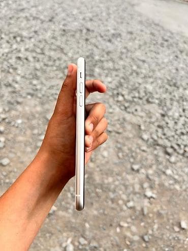 iphone 2022: IPhone 11, 128 GB, Ağ, Face ID — 9