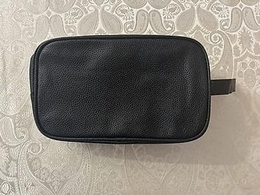 Çantalar: Qara rəngli kişilər üçün kosmetik/toalet çantası - Material: dəri — 1