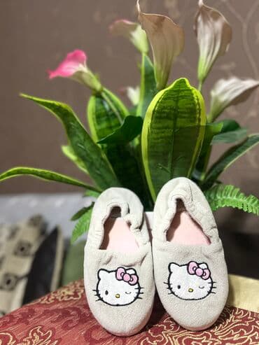 Donlar: Qız üçün, 28, Hello Kitty — 5