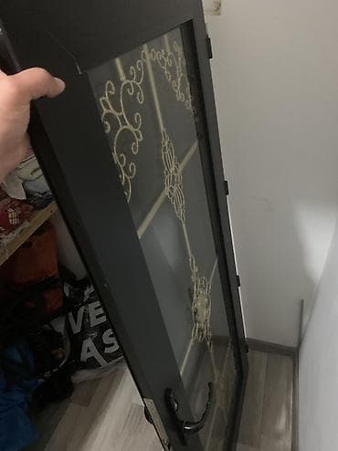 Whatsapla elage saxlayn. 
4 eded qapi 
Alminum iki qat şuşeli — 2
