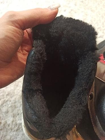 Ölçü: 37, rəng - Qara, İşlənmiş