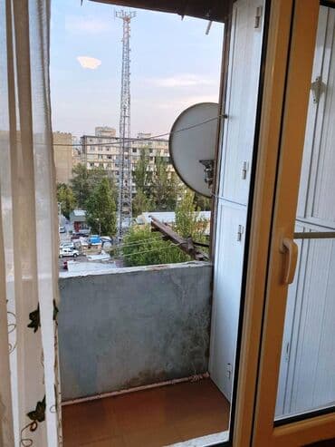 ist petrol tbilisi prospekti: Bakı, 3 otaqlı, Köhnə tikili, m. Nizami, 82 kv. m — 8