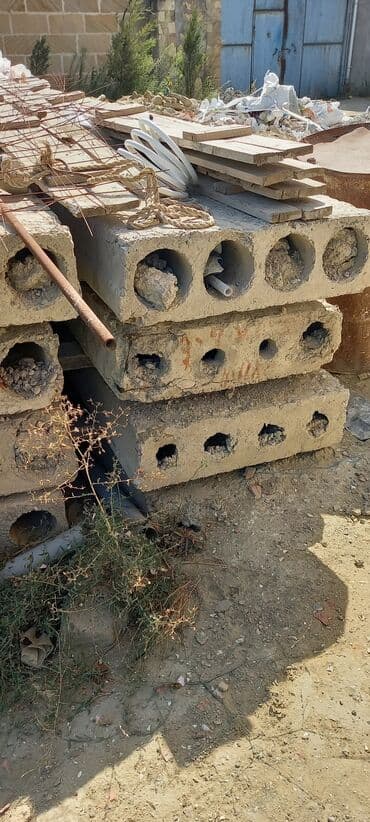 ikinci əl moydadır: 1 ədədi 100 manat eni .80 uzunu 5.86 bunan 8 ədədi eni 1.20 uzunu — 2