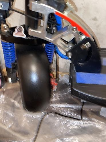 CD, DVD disklər və kassetlər: Elektrik skuter -toba st789 Bez problem ideal skuter axtarannar — 10