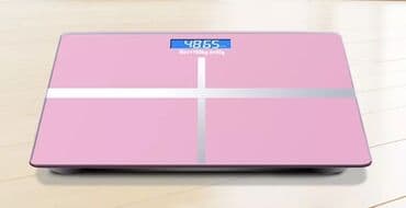 çəki: Adam terezisi 180 kq qədər göstərir Otağın tempraturu göstərir Tərəzi — 3