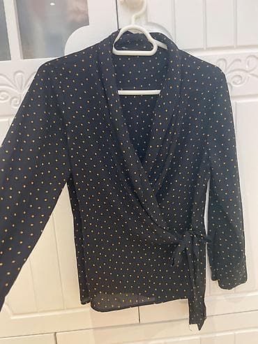 dsx çevik forma: Zara köynək. XS ölçü S ölçüyə də gedir. Yeni kimidir. Əlaqə üçün — 3