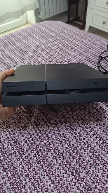 Ps4 fat mat model 1tb Yadaş 2 Ədəd ojinal pult teze kimi hesapsiz