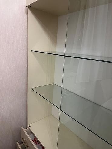 Şüşə vitrin dolabı Evde temir gedir mebeller yenilenir ne varsa — 1