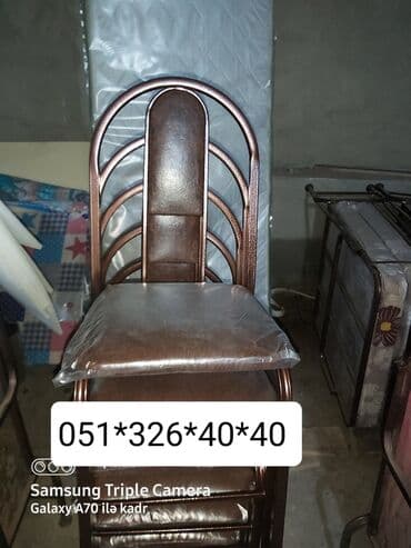 Masa və oturacaq dəstləri: Qonaq otağı üçün, Yeni, Açılan, Dördbucaq masa, 10 stul — 15