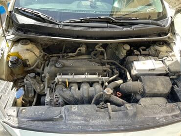 kia optima 2019: Hyundai Accent: 1.6 l | 2011 il Sedan — 24