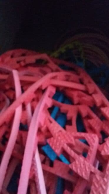 Tatamı qıraqları 300 ədəd Bir ədədin qiyməti 1 manat