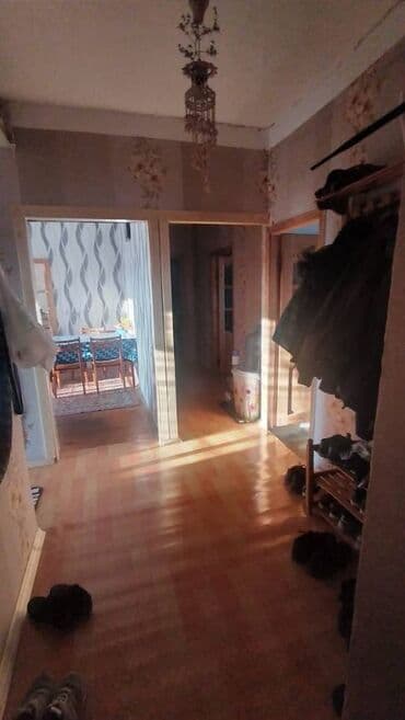 merkez: Bakı, 5 otaqlı, Köhnə tikili, m. Qara Qarayev, 120 kv. m — 5