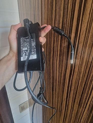 dell notebook: Dell adapter orginaldir — 2