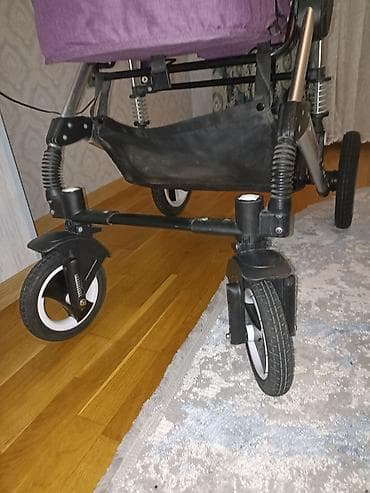 barbi evi duzeltmek: Çıxarıla bilən beşikli araba, İşlənmiş, Cins: Qız, Rayonlara çatdırılma, Ödənişli çatdırılma, Ünvandan götürmə — 9