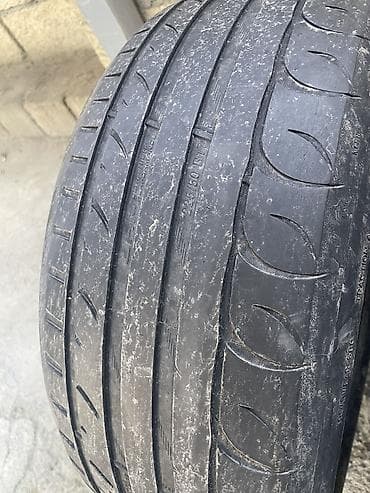 diskalar: Satılır: 4 ədəd yay/performans avtomobil şini Ölçü: - 225/50 R17 — 2