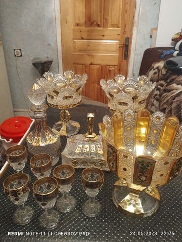 Digər dəstlər və servizlər