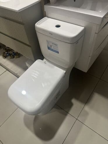 мойка шкаф для кухни: Ağ rəngli keramika Çanaq və iki geniş siyirməli ağ qapalı şkafı olan — 13