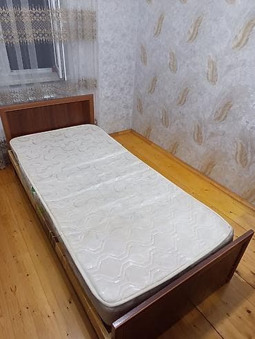 Çarpayılar: İşlənmiş, Təknəfərlik çarpayı, Bazalı, Matras ilə, Siyirməsiz — 1
