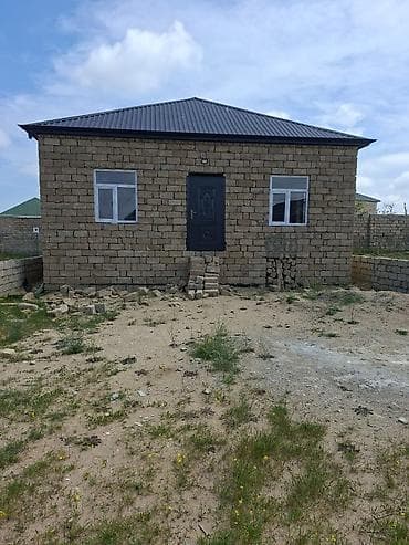 3 otaqlı, 95 kv. m, Təmirsiz