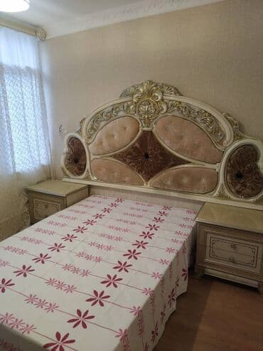 gəncədə 3 otaqlı ev: Nərimanov rayonu Gənclik28may metrosunun yaxınlığında, köhnə tikili — 3