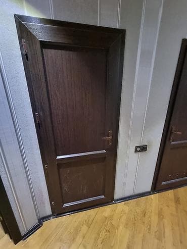 qapi dekoru: Plastik qapi 2eded 205/80sm 100azn biri Bakixanov 7776 leli Qəhvəyi — 1