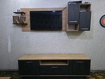 İşlənmiş, Düz TV altlığı, Polkalı