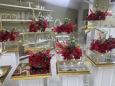 Свадебные платья и аксессуары: 12 ədəd qızılı xonça Heç bir qırıq falan yoxdur.Bir dəfə kirayədə — 4