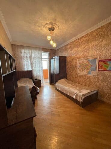 bakida tecili satilan evler xirdalanda: 4 otaqlı, Yeni tikili, m. Əhmədli, 120 kv. m — 2