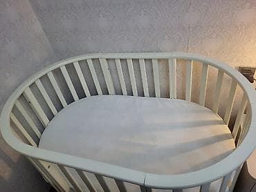 intex matras: Oval formalı uşaq beşiyi - Rəng: açıq krem/ağ - Material: taxta — 1