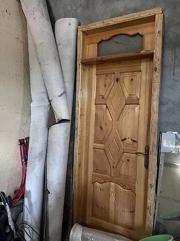 islenmis generator satisi: Taxda Ev qapısı. yenidir — 1