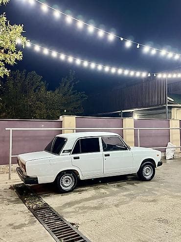 kiredit maşınlar: VAZ (LADA) 2107: 1.6 l | 2002 il 90000 km Sedan — 6