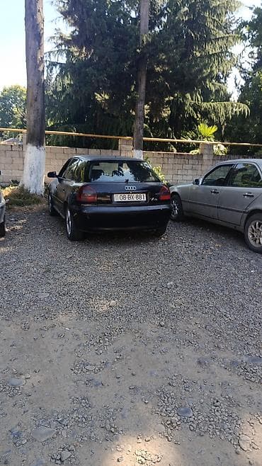 prius 30 tuning: Audi A3, 3 qapılı həcmli hatchback, qara rəng. - Kuzov: kompakt — 3