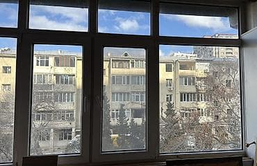 PVC plastik pəncərə sistemi, ideal vəziyyətdədir. Köç səbəbi ilə